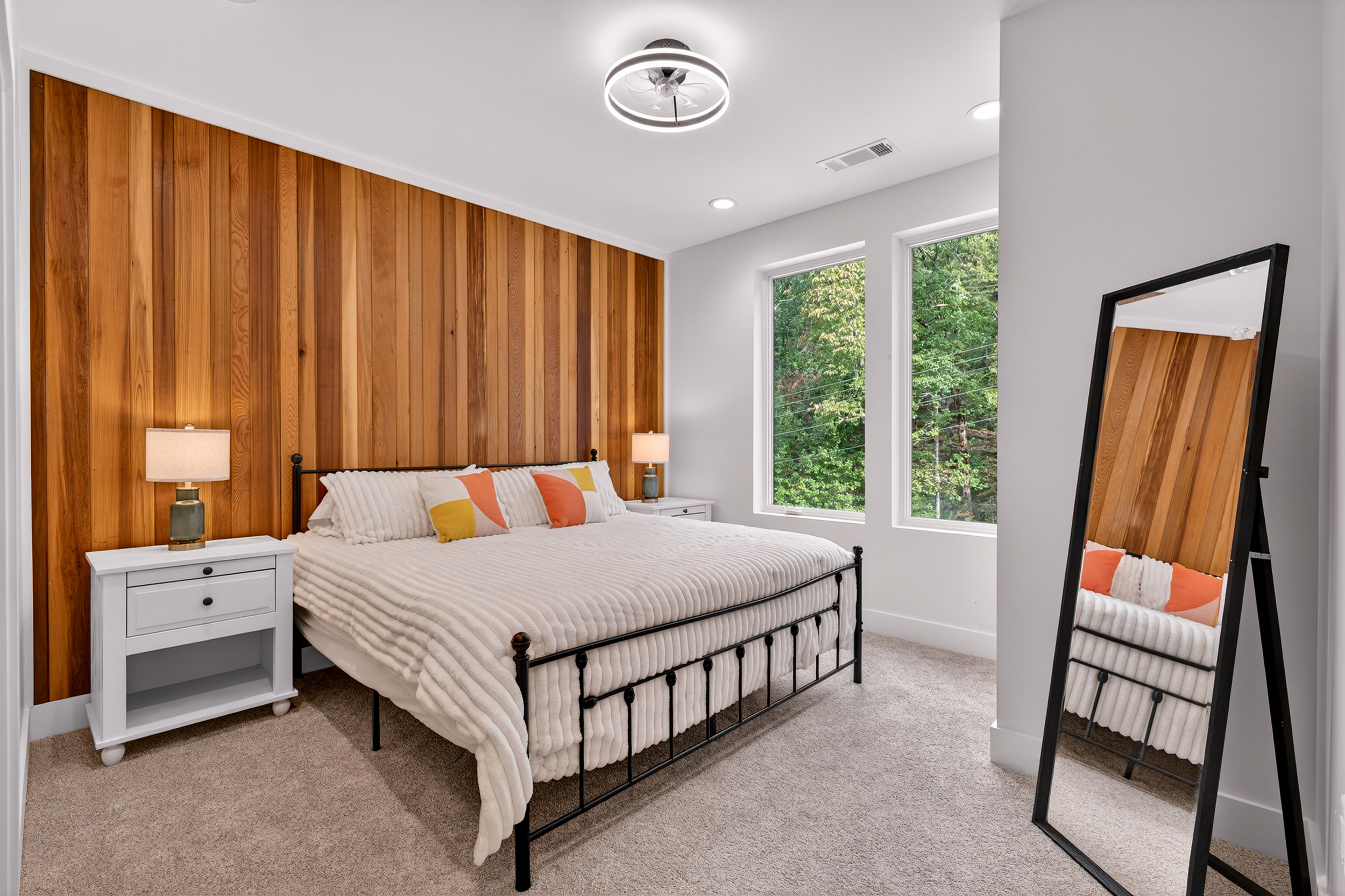 Upper level - photo 4